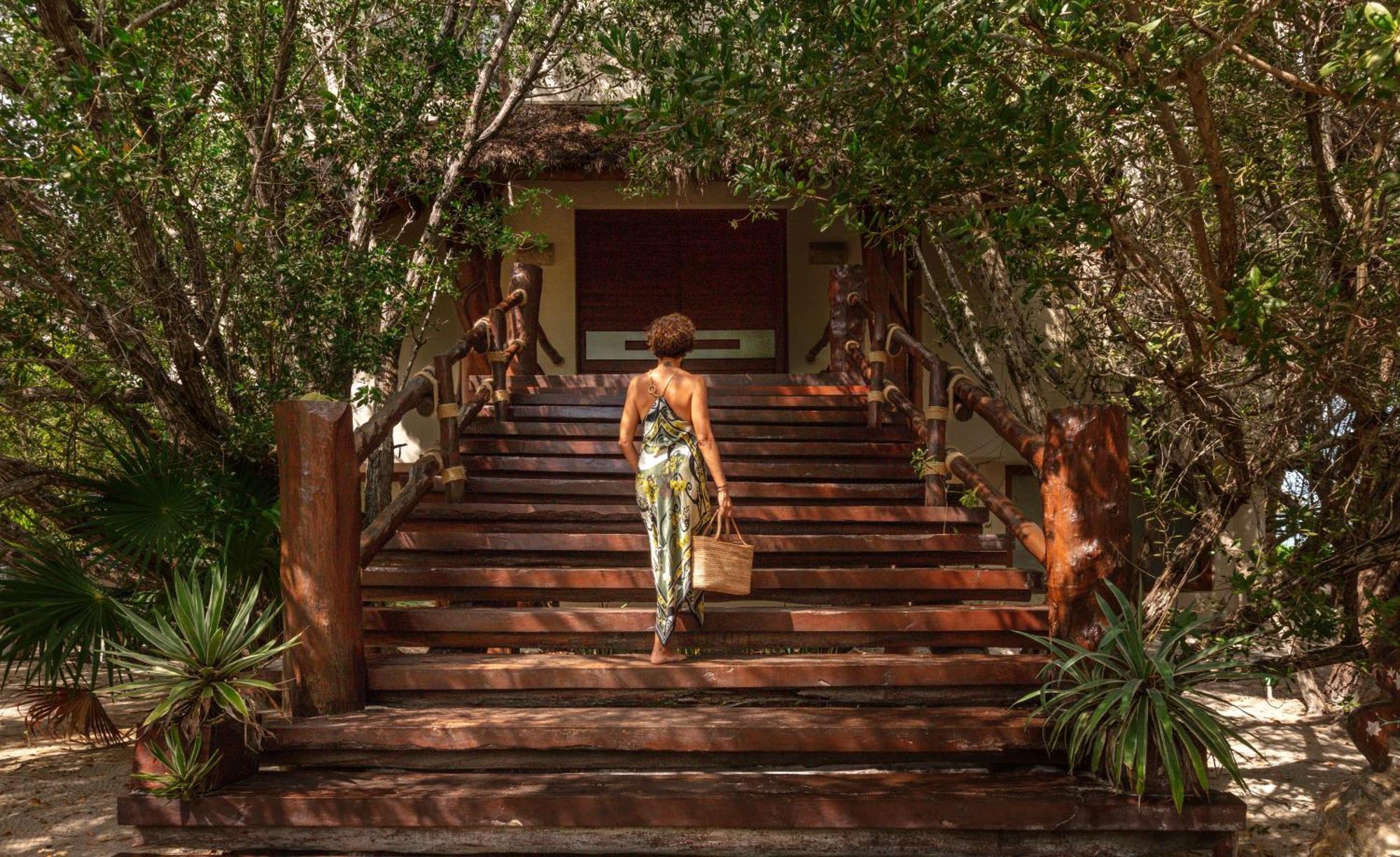 Casa Punta Coco & Beach Club (Adults Only) 홀박스아일랜드 외부 사진
