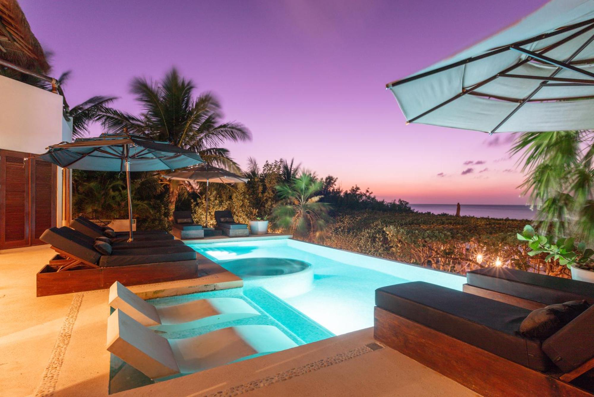 Casa Punta Coco & Beach Club (Adults Only) 홀박스아일랜드 외부 사진